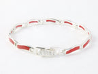 Fijne hoogglans zilveren armband met rode koraal steen afbeelding 2