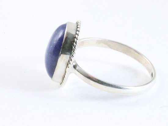 Bewerkte ovale zilveren ring met lapis lazuli afbeelding 2