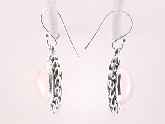 Bewerkte zilveren oorbellen met rozenkwarts afbeelding 2