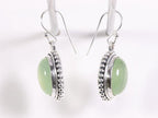 Bewerkte ovale zilveren oorbellen met prehniet afbeelding 2
