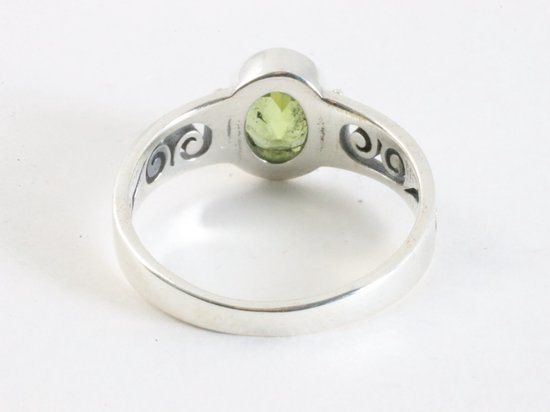 Fijne opengewerkte hoogglans zilveren ring met citrien afbeelding 3