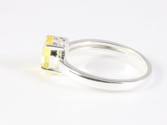 Fijne hoogglans zilveren ring met citrien afbeelding 2