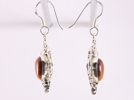 Opengewerkte zilveren oorbellen met tijgeroog afbeelding 2