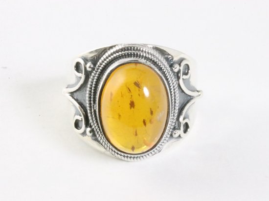 Bewerkte zilveren ring met amber - maat 18.5 afbeelding 4