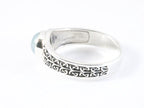 Bewerkte zilveren ring met aqua chalcedoon afbeelding 2
