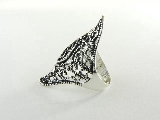 Langwerpige opengewerkte zilveren ring afbeelding 3