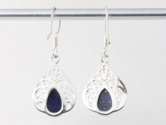 Opengewerkte zilveren oorbellen met lapis lazuli afbeelding 3