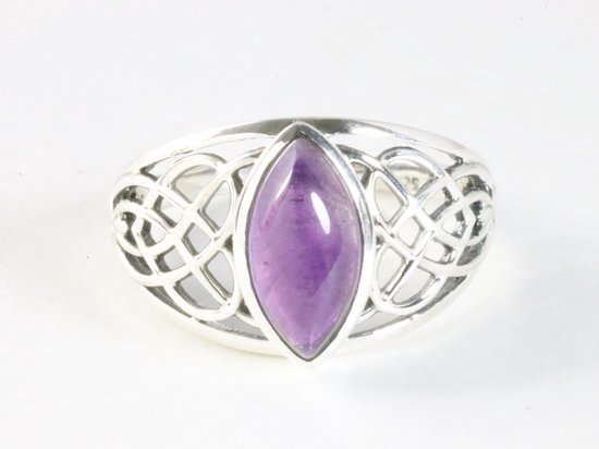 Opengewerkte zilveren ring met amethist afbeelding 4
