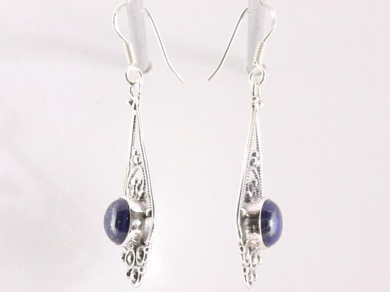 Lange opengewerkte zilveren oorbellen met lapis lazuli afbeelding 2