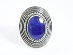 Zware bewerkte zilveren ring met blauwe saffier afbeelding 4