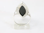 Langwerpige hoogglans zilveren ring met onyx afbeelding 3