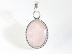 Bewerkte ovale zilveren hanger met rozenkwarts afbeelding 4