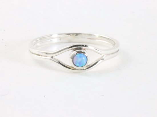 Fijne opengewerkte zilveren ring met Australische opaal afbeelding 4