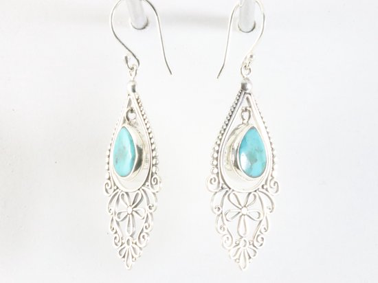 Lange opengewerkte zilveren oorbellen met Tibetaanse turkoois afbeelding 2