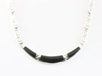 Hoogglans zilveren collier met onyx afbeelding 1