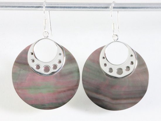 Zilveren oorbellen met grote ronde zwarte parelmoer afbeelding 1