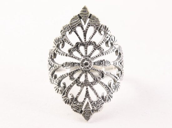 Langwerpige opengewerkte zilveren ring afbeelding 4