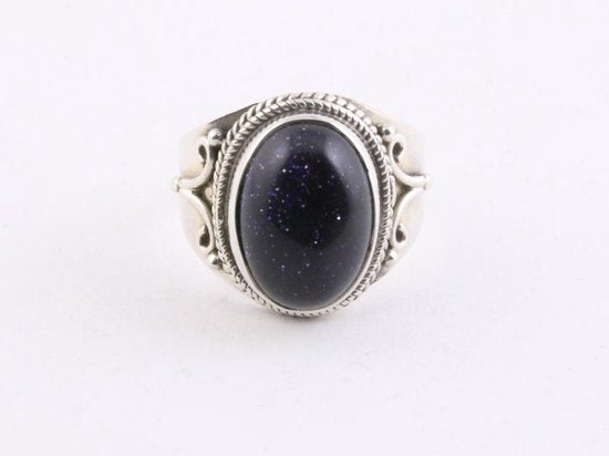 Bewerkte zilveren ring met blauwe zonnesteen afbeelding 4