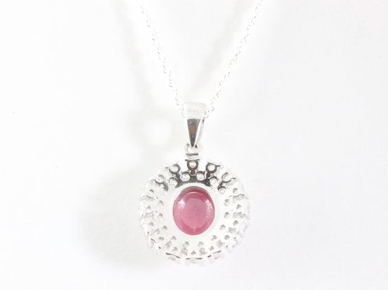 Zilveren hanger met robijn en witte topaas aan ketting afbeelding 3