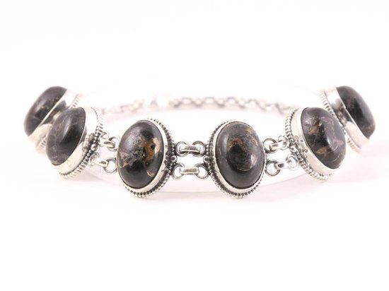 Zware bewerkte zilveren armband met grote zwarte koperturkoois stenen afbeelding 1