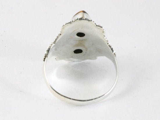 Bewerkte zilveren ring met tijgeroog afbeelding 3