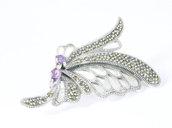 Opengewerkte zilveren vlinder broche met amethist en marcasiet afbeelding 2