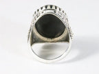 Zware bewerkte zilveren ring met onyx afbeelding 3
