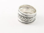 Brede zilveren ring met vlechtmotief en kabelpatronen afbeelding 2