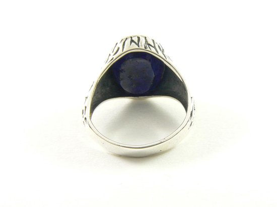 Bewerkte zilveren herenring met met blauwe saffier afbeelding 4