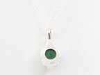 Fijne bewerkte zilveren hanger met jade aan ketting afbeelding 3