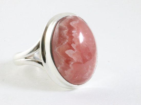 Ovale hoogglans zilveren ring met rhodochrosiet afbeelding 1