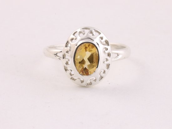 Fijne opengewerkte zilveren ring met citrien afbeelding 4