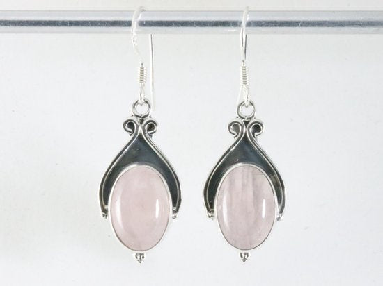 Bewerkte zilveren oorbellen met rozenkwarts afbeelding 4