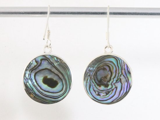 Ronde zilveren oorbellen met levensboom op abalone schelp afbeelding 3