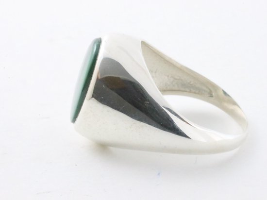 Ovale hoogglans zilveren ring met malachiet afbeelding 2