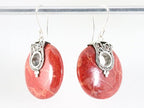 Traditionele bewerkte ronde zilveren oorbellen met rode koraal steen afbeelding 2