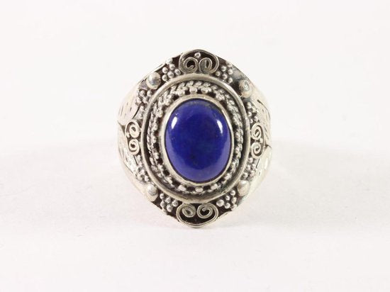 Bewerkte zilveren ring met lapis lazuli afbeelding 2