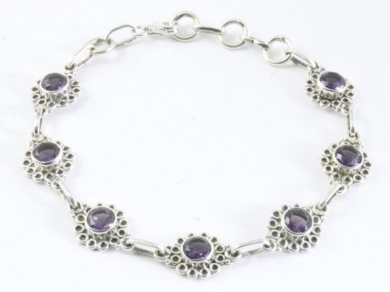 Bewerkte zilveren armband met amethist afbeelding 1