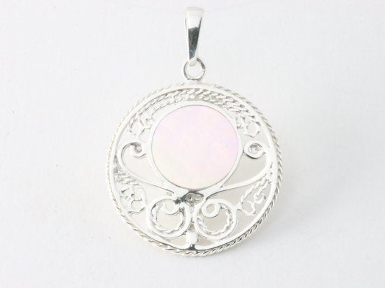 Ronde opengewerkte zilveren hanger met shiva oog schelp afbeelding 3