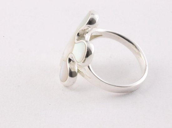 Zilveren ring met parelmoer afbeelding 4