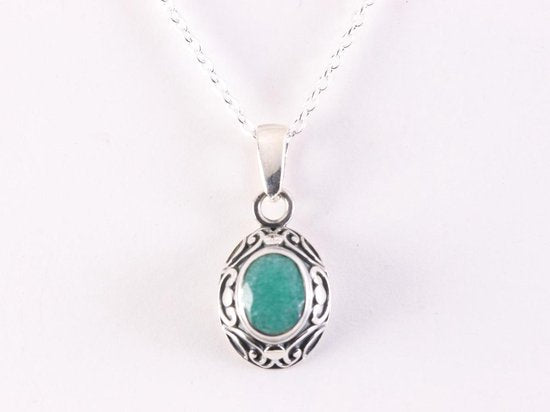 Fijne bewerkte zilveren hanger met smaragd aan ketting afbeelding 4