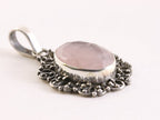 Bewerkte zilveren hanger met rozenkwarts afbeelding 2