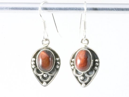 Fijne bewerkte zilveren oorbellen met rode tijgeroog afbeelding 4