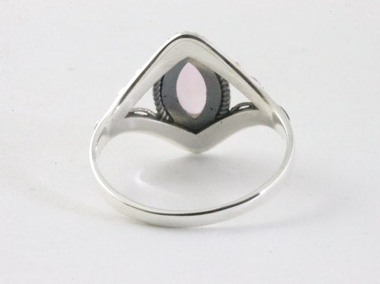 Fijne bewerkte zilveren ring met rozenkwarts afbeelding 3