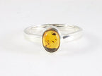 Fijne hoogglans zilveren ring met amber afbeelding 4