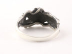 Bewerkte zilveren ring met roos afbeelding 3