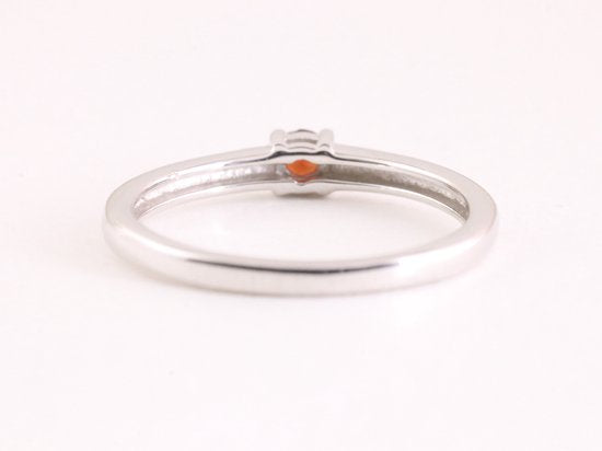 Fijne hoogglans zilveren ring met granaat afbeelding 3