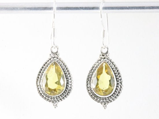 Bewerkte zilveren oorbellen met citrien afbeelding 4