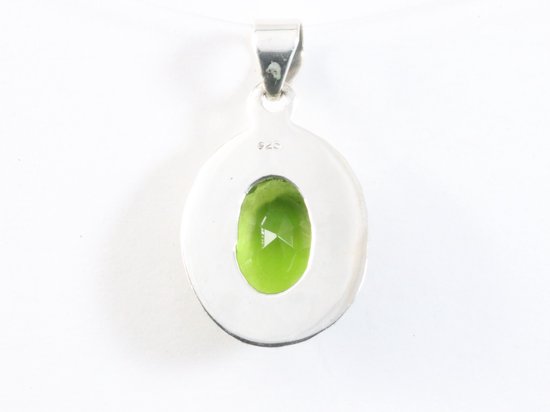 Fijne bewerkte ovale zilveren hanger met peridoot afbeelding 3