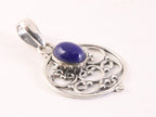 Ronde opengewerkte zilveren hanger met lapis lazuli afbeelding 2